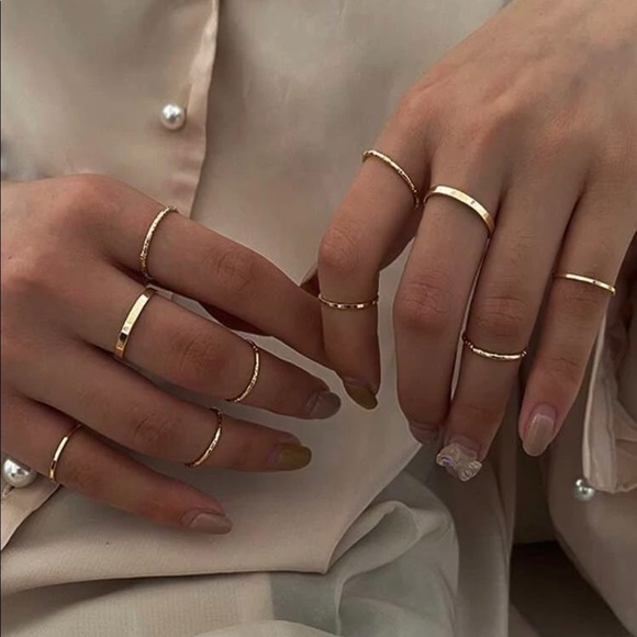 Jewelry - 🆕3/$30 Gold 10pc Minimalist Ring Set